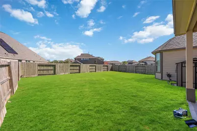 12721 Flora Manor Drive, La Marque, TX 77568 - Photo 17