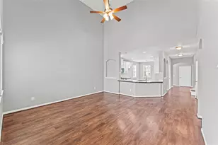 8946 Westfield Glen Ct, Houston, TX 77083 - Photo 9
