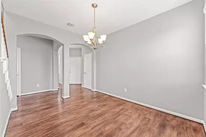 8946 Westfield Glen Court, Houston, TX 77083 - Photo 7