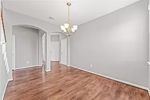 8946 Westfield Glen Ct, Houston, TX 77083 - Photo 7