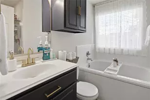 6515 Green Pear Ln, Houston, TX 77049 - Photo 25