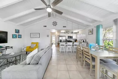 16607 Jamaica Cove Road, Jamaica Beach, TX 77554 - Photo 17