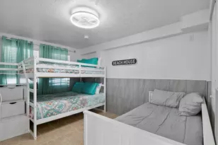 16607 Jamaica Cove Rd, Jamaica Beach, TX 77554 - Photo 9