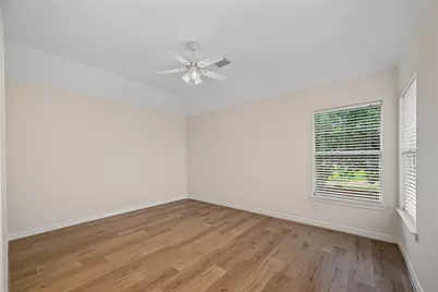 5807 Bayberry Way, Sugar Land, TX 77479 - Photo 33