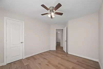 5807 Bayberry Way, Sugar Land, TX 77479 - Photo 29