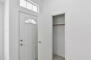 27077 Crown Chase, Houston, TX 77339 - Photo 3