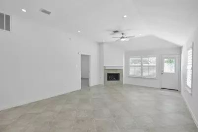 27077 Crown Chase, Houston, TX 77339 - Photo 9