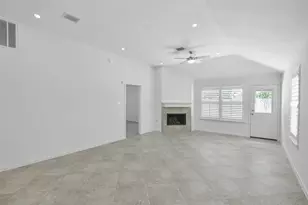 27077 Crown Chase, Houston, TX 77339 - Photo 9