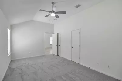 27077 Crown Chase, Houston, TX 77339 - Photo 13