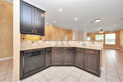 21511 Bedias Creek Drive, Richmond, TX 77407 - Photo 11