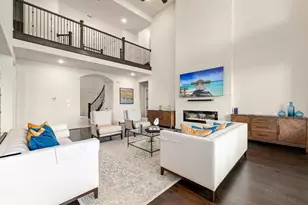 10631 Crystal Spring Dr, Missouri City, TX 77459 - Photo 7