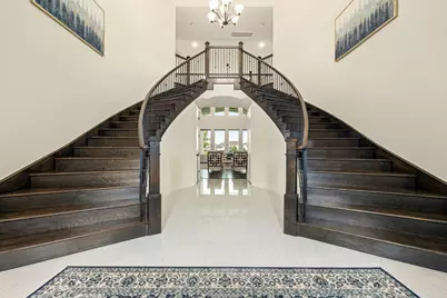 10631 Crystal Spring Drive, Missouri City, TX 77459 - Photo 5