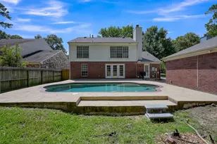 80 Eagle Rock Cir, The Woodlands, TX 77381 - Photo 1