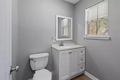 9915 Victoria Grove Lane, Houston, TX 77075 - Photo 19