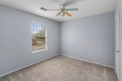 9915 Victoria Grove Lane, Houston, TX 77075 - Photo 21