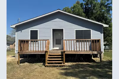 505 Palacios Street, El Campo, TX 77437 - Photo 1