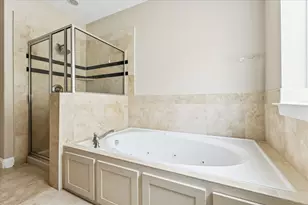 1033 W 23rd St, Houston, TX 77008 - Photo 21