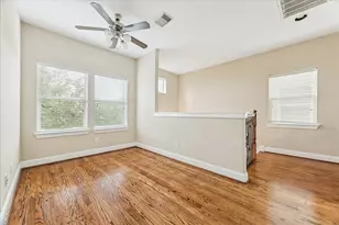 1033 W 23rd St, Houston, TX 77008 - Photo 17