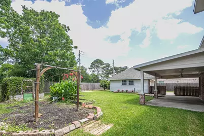 312 Falcon Lake Drive, Friendswood, TX 77546 - Photo 29