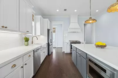 3 Mariner Pass, Galveston, TX 77554 - Photo 15