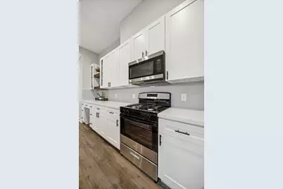 11325 Stonework Grove Lane, Houston, TX 77076 - Photo 13