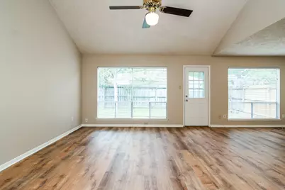 12002 Rocky Knoll Drive, Houston, TX 77077 - Photo 9