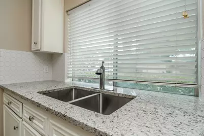 12002 Rocky Knoll Drive, Houston, TX 77077 - Photo 15