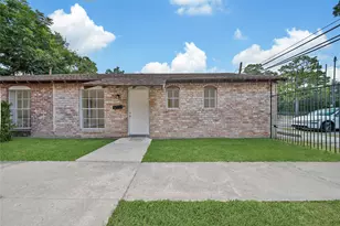 10006 Neuens Rd, Houston, TX 77080 - Photo 1