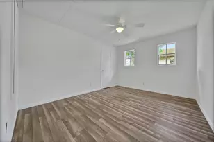 10006 Neuens Rd, Houston, TX 77080 - Photo 13
