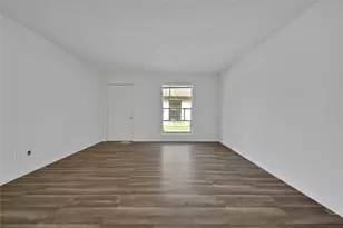 10006 Neuens Rd, Houston, TX 77080 - Photo 3