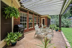 3926 Brook Shadow Dr, Houston, TX 77345 - Photo 37