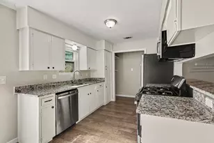 24514 Red Deer Dr, Houston, TX 77336 - Photo 5