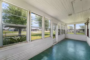 422 Caney St, Matagorda, TX 77457 - Photo 33