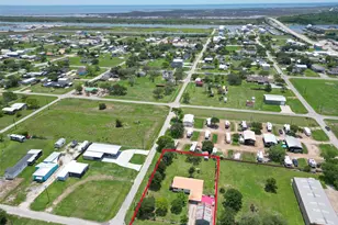 422 Caney St, Matagorda, TX 77457 - Photo 45