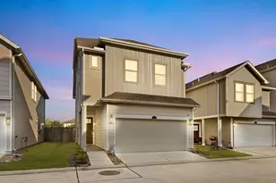 1913 Kirby Landing Dr, Houston, TX 77051 - Photo 1