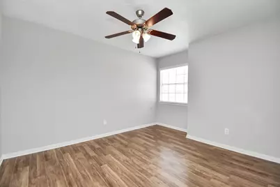 8707 Kalewood Drive, Houston, TX 77099 - Photo 23