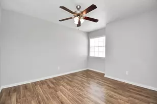 8707 Kalewood Dr, Houston, TX 77099 - Photo 23