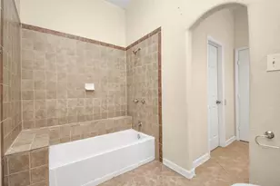 8707 Kalewood Dr, Houston, TX 77099 - Photo 9