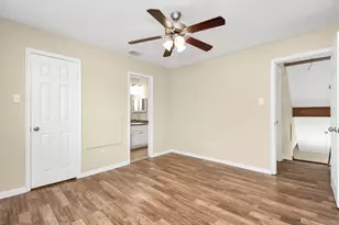 8707 Kalewood Dr, Houston, TX 77099 - Photo 21
