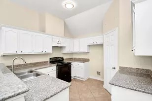 8707 Kalewood Dr, Houston, TX 77099 - Photo 15