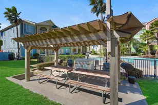 7000 Seawall Blvd, Galveston, TX 77551 - Photo 29