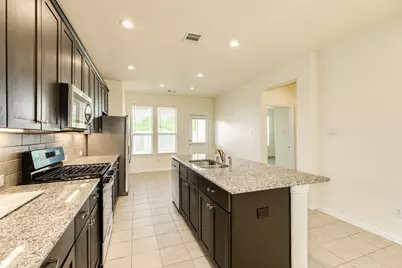 1301 Scarlet Mountain Drive, Rosharon, TX 77583 - Photo 11