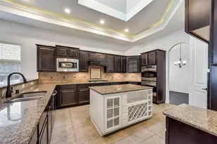 95 S Greenprint Cir, Tomball, TX 77375 - Photo 11