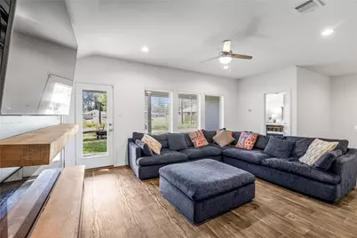 2906 Roman Forest Boulevard, New Caney, TX 77357 - Photo 7