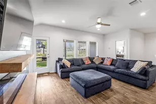 2906 Roman Forest Blvd, New Caney, TX 77357 - Photo 7