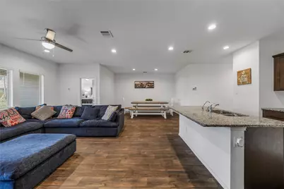 2906 Roman Forest Boulevard, New Caney, TX 77357 - Photo 9