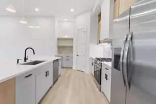 1423 - 1421 E 36th St, Houston, TX 77022 - Photo 15