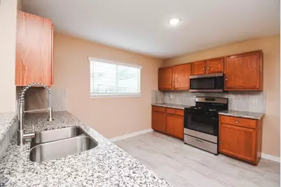 20815 Baronsledge Lane, Katy, TX 77449 - Photo 11