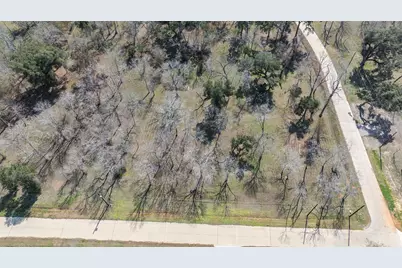 2807 Chinaberry Lane, Alvin, TX 77511 - Photo 5