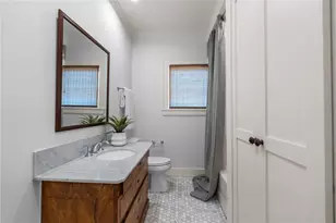 1806 McDuffie St, Houston, TX 77019 - Photo 29